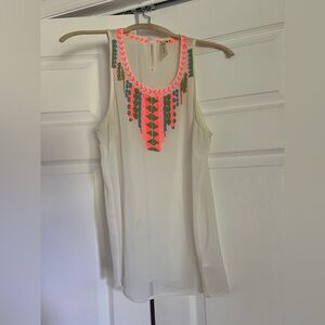 Andrée White and Pink Top